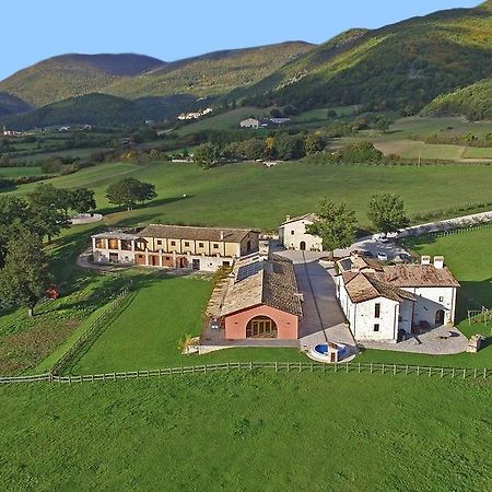 Agriturismo Casale Montebello Monteleone di Spoleto Ngoại thất bức ảnh