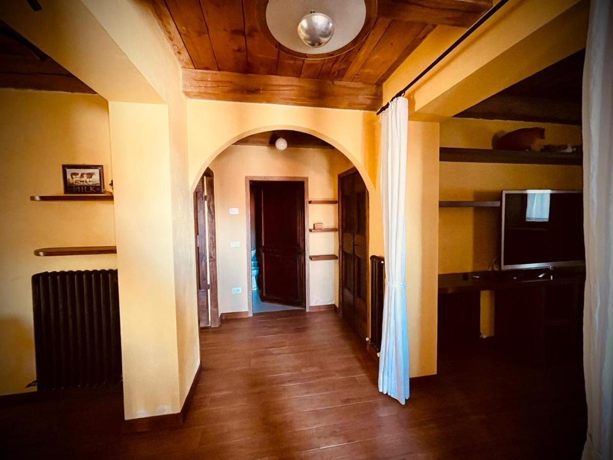 Agriturismo Casale Montebello Monteleone di Spoleto Ngoại thất bức ảnh