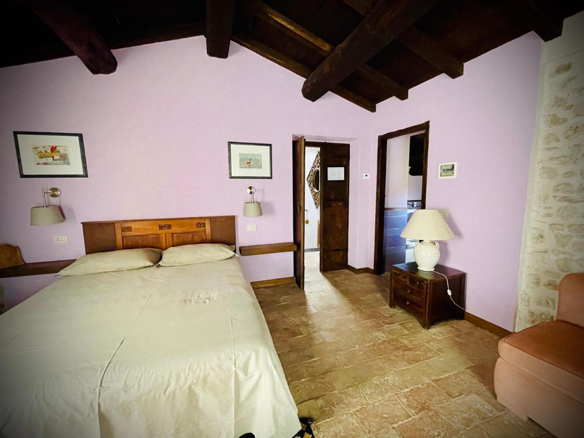 Agriturismo Casale Montebello Monteleone di Spoleto Ngoại thất bức ảnh