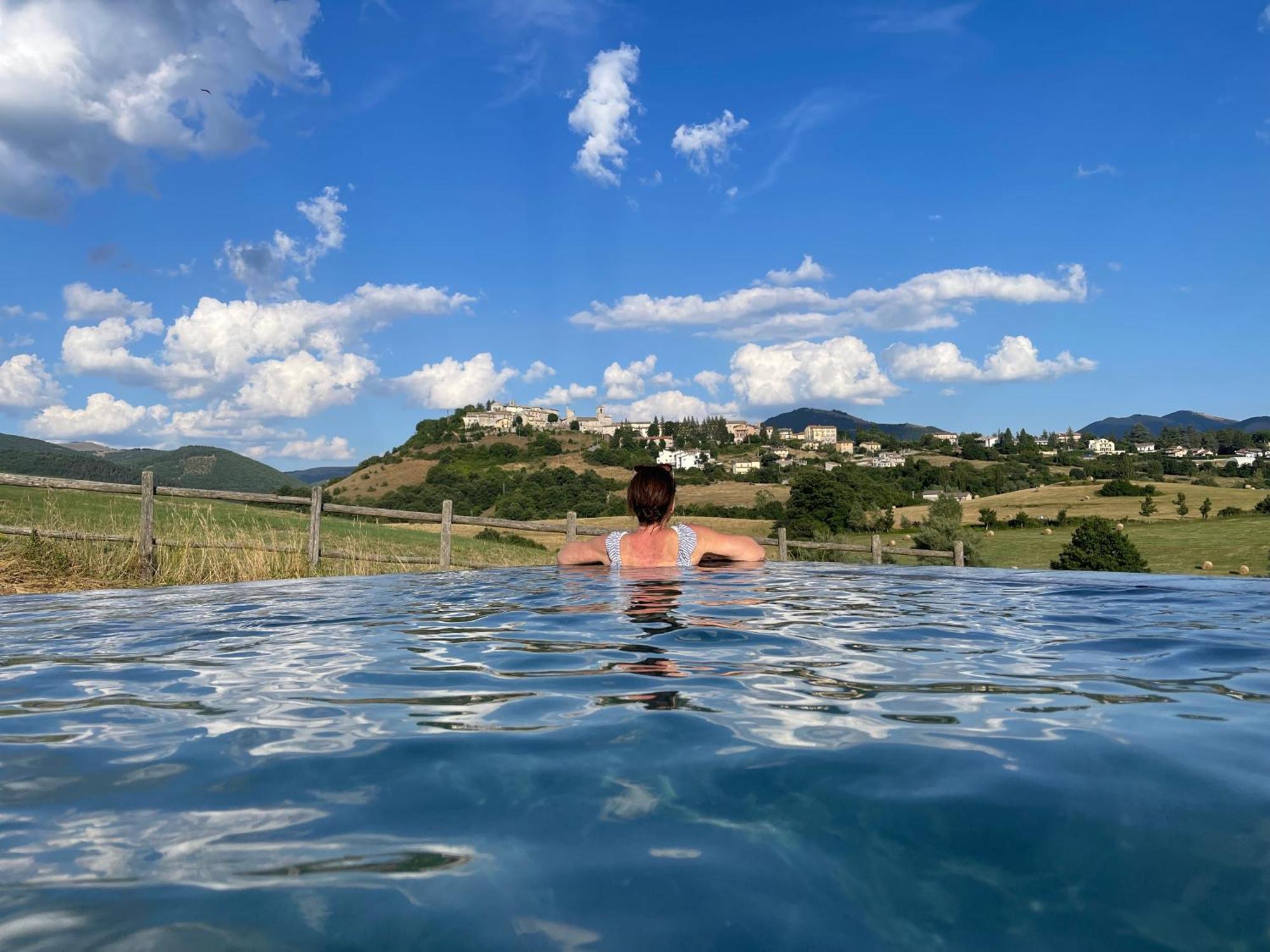 Agriturismo Casale Montebello Monteleone di Spoleto Ngoại thất bức ảnh