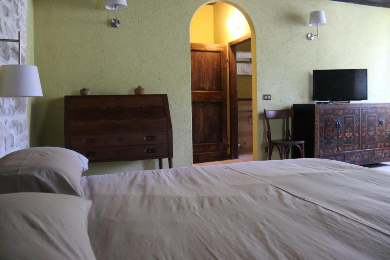 Agriturismo Casale Montebello Monteleone di Spoleto Ngoại thất bức ảnh
